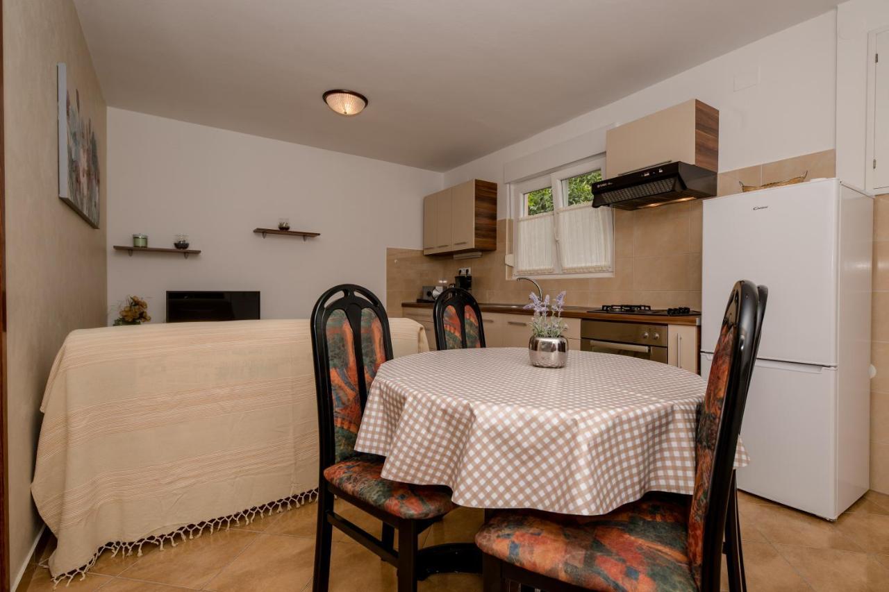 Apartmani Marica Beg Palit 外观 照片