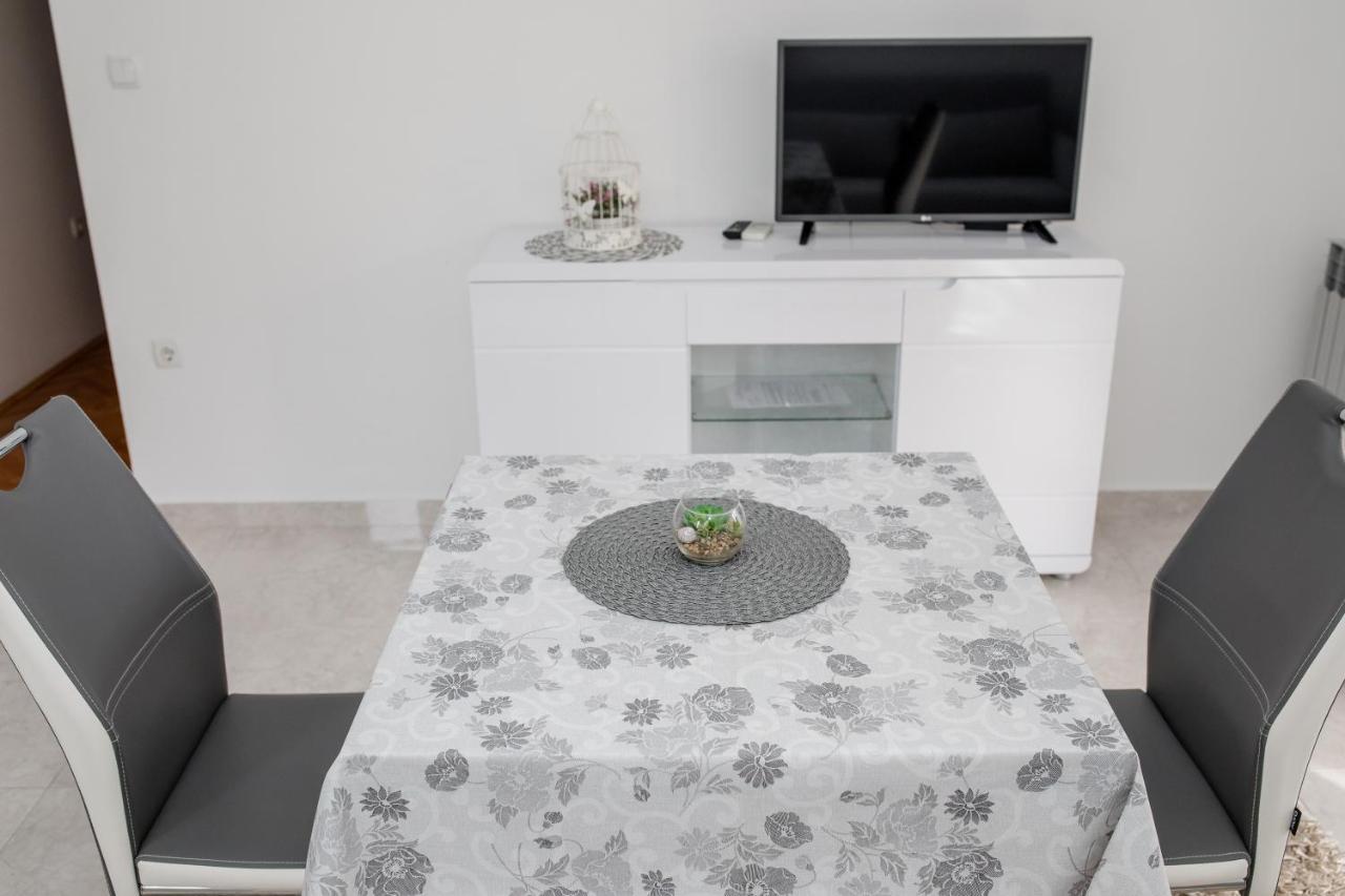 Apartmani Marica Beg Palit 外观 照片