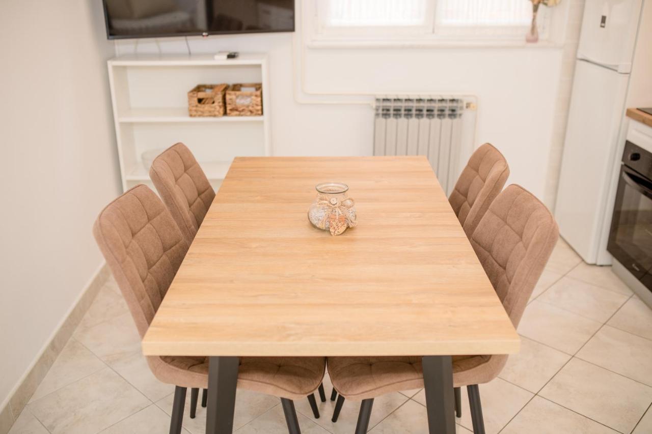 Apartmani Marica Beg Palit 外观 照片